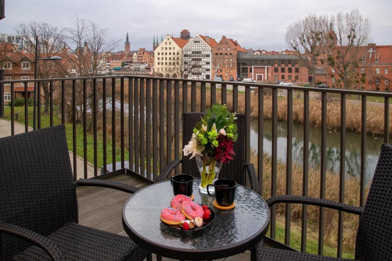 Maya'S Flats & Resorts - River View Gdansk Ngoại thất bức ảnh